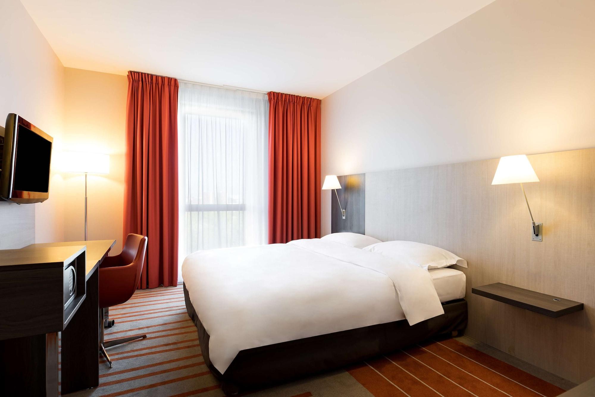 Park Inn By Radisson Lille Grand Stade Villeneuve-d'Ascq Eksteriør bilde