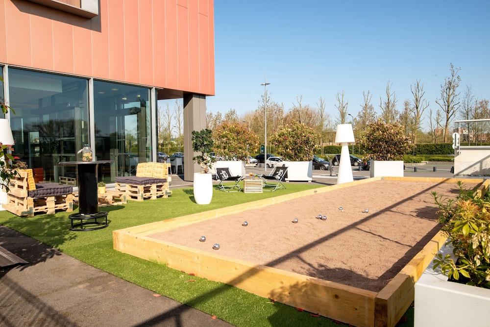 Park Inn By Radisson Lille Grand Stade Villeneuve-d'Ascq Eksteriør bilde