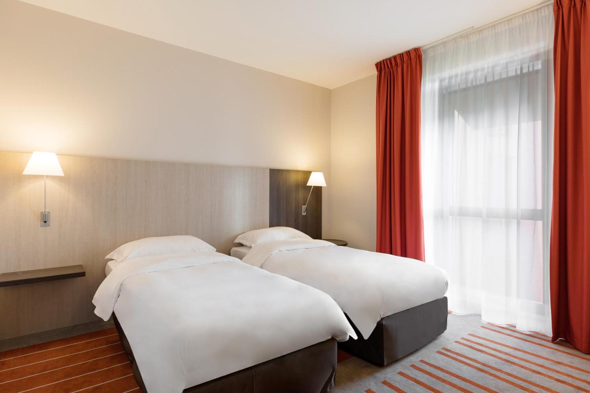 Park Inn By Radisson Lille Grand Stade Villeneuve-d'Ascq Eksteriør bilde